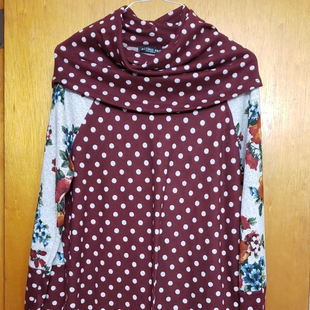 Burgundy Dot Cowl Neck Light Sweater/cotton lightweight